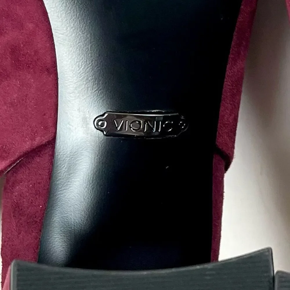 Vionic Nareen Suede Slingback Heels - Picture 10 of 11